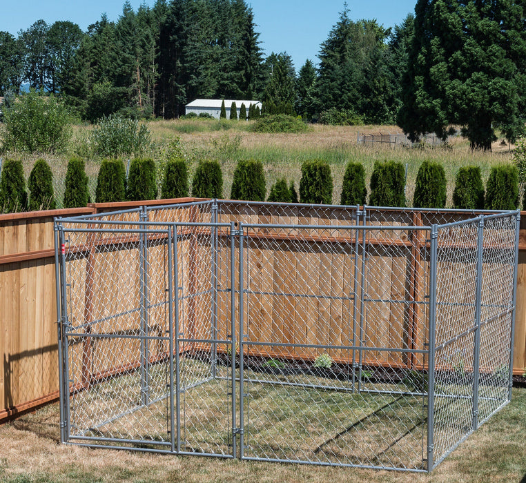 Lucky Dog - Galvanized Chain Link Kennel